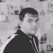  ,   Denis, 33 ,   ,   