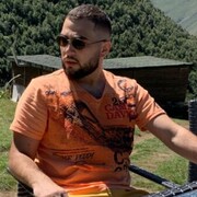  ,   Artur, 26 ,   ,   