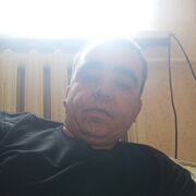  ,  Nini, 39