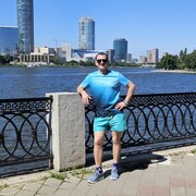  ,   Maksim, 33 ,   ,   