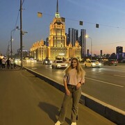  ,   Katerina, 21 ,  