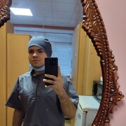  ,  Alexander, 19