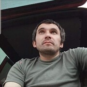  ,  Andrij, 39