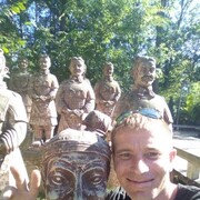  ,   Yury, 40 ,   ,   , c 