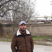  ,   Armen, 36 ,   ,   