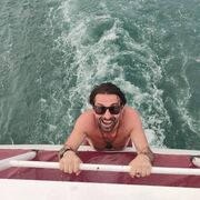 ���������� �������, ���� ������� Ernesto, 48 ���, ������������ ��� ����� � ���������, c�������� ���������