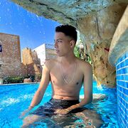  ,  Moustafa, 24