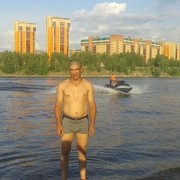  ,   Alexis, 42 ,     , c 