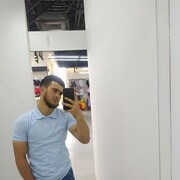  ,  Nicat, 22
