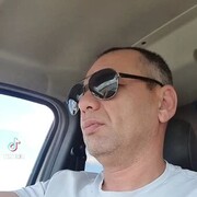  ,  Gulom, 45
