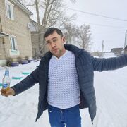  ,   Viktor, 36 ,   ,   