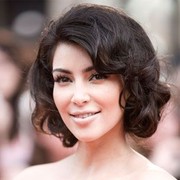  ,   Anni, 44 ,   ,   , c 