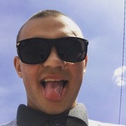  Richmond Hill,  Ruslan, 27