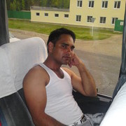  ,   Gurjit, 37 ,  