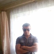  ,   Oleg, 42 ,   