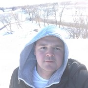  Mundelein,  Sergey, 31