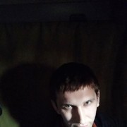  ,   Nikita, 39 ,   