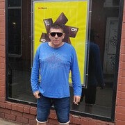  ,   Artur, 47 ,     , c 