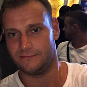  ,  Nick, 33