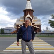  ,  Ghenadii, 52