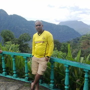  ,   Dilon, 44 ,  
