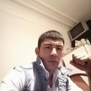  -,   Bek, 35 ,   ,   , c 