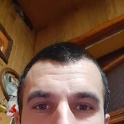 ,  Andrei, 32