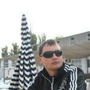  --,   Denis, 42 ,   