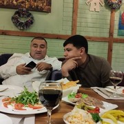  ,  Oscar, 32