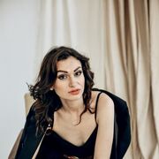  ,  Ninel, 35
