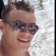  ,  Sergo, 32