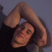  ,   Valentyn, 31 ,   