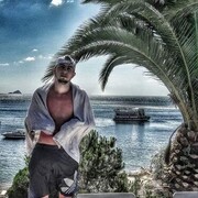  ,  Karoly, 34