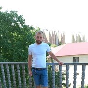  ,  Devid, 28