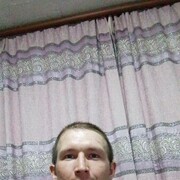  -,  Valentin, 30