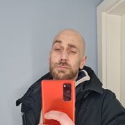  Leetza,  Jonny, 39