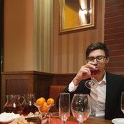  ,   Anton, 39 ,   ,   