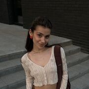  , 