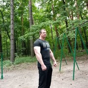  ,   Valery, 42 ,   ,   