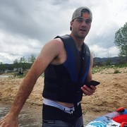  ,   Sonek, 28 ,   