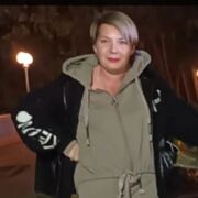  --,   , 42 ,     , c 