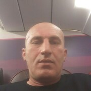  Paks,  Manu, 47
