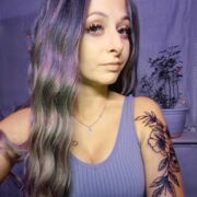  ,  Ksenia, 28