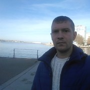  ,   Joni, 35 ,   