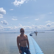  ,   Andrej, 43 ,   ,   , c 