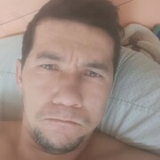  ,   Oybek, 32 ,   ,   