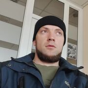  ,  Alik, 32