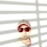  -,   Bek, 32 ,   ,   , c , 