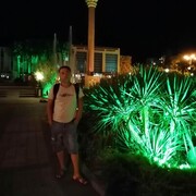  ,   Artur, 47 ,   ,   