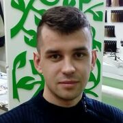  ,   Denis, 29 ,   ,   